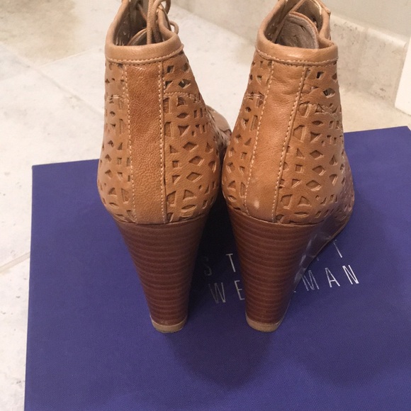 Stuart Weitzman perforated open toe bootie - Picture 3 of 6